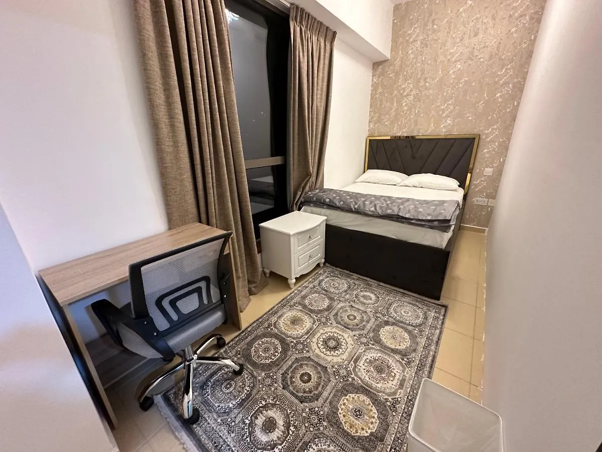 Grand Florida Beach Hostel Dubai